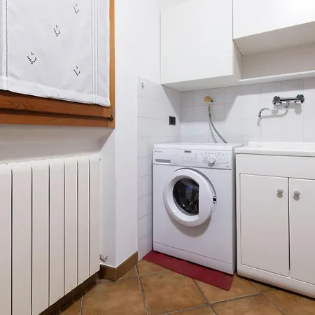 Funivie 6a Apartament *